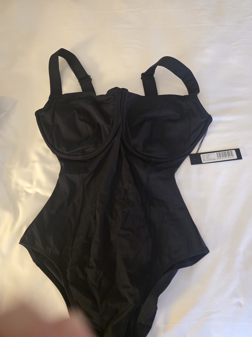 Lifty Black One-Piece Underwire Swimsuit - Mega Support. ( Not The Leopard)